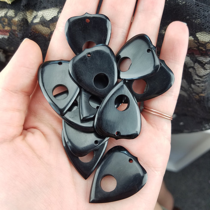 Buffalo Horn Medium Planchette, drilled