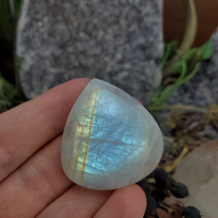 Moonstone Cabochon, 6