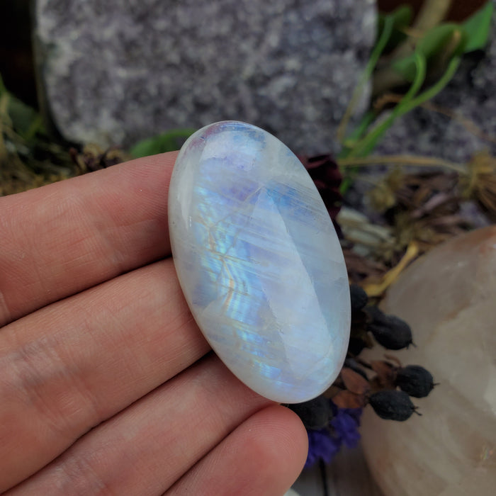 Moonstone Cabochon, 14