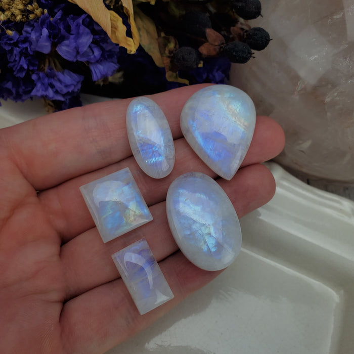 Moonstone Cabochon Set, 9