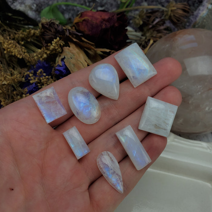 Moonstone Cabochon Set, 6