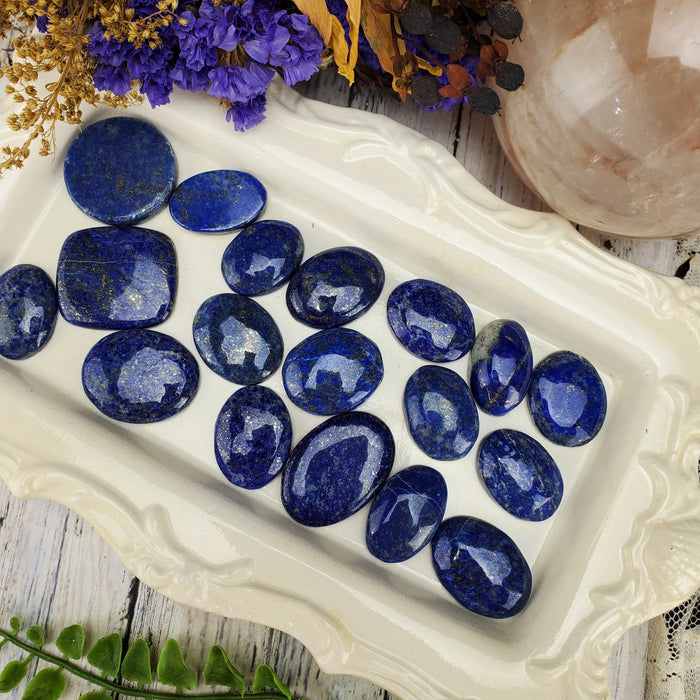 Lapis Lazuli Cabochons, 100 gram bags