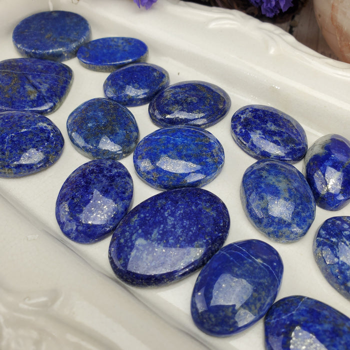 Lapis Lazuli Cabochons, 100 gram bags