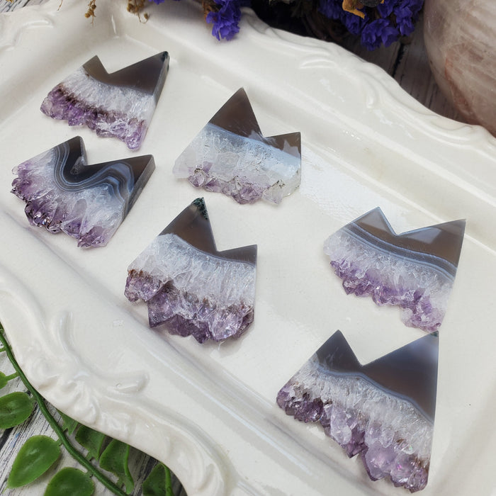 Amethyst and Agate Mountains, Large