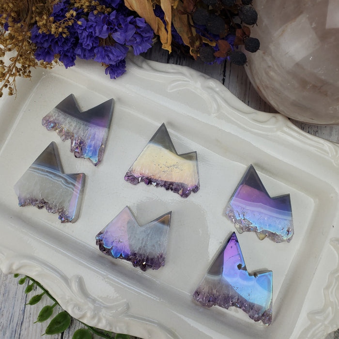 Aura Amethyst and Agate Mountains, Large