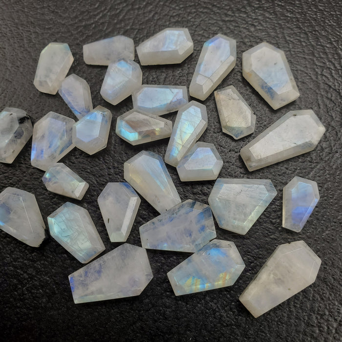 Moonstone Coffins, Medium