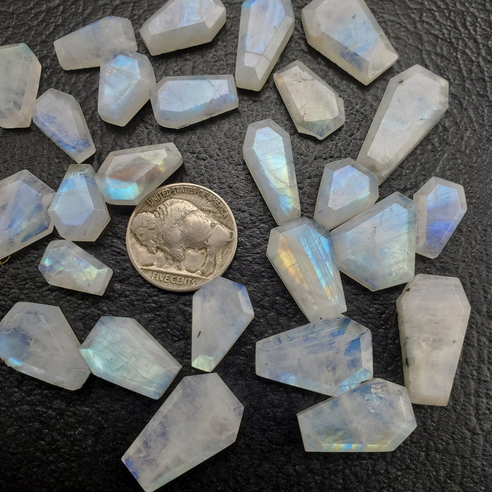 Moonstone Coffins, Medium