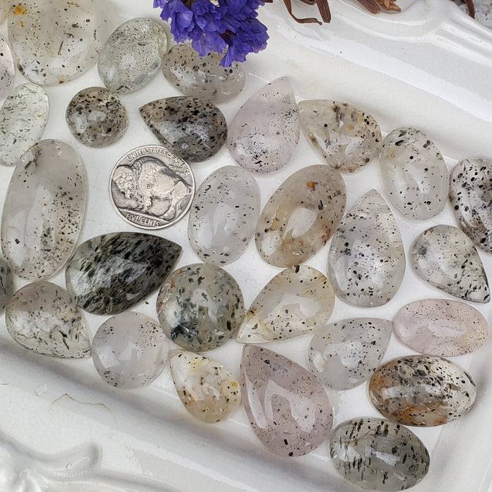 Dot Quartz Cabochons