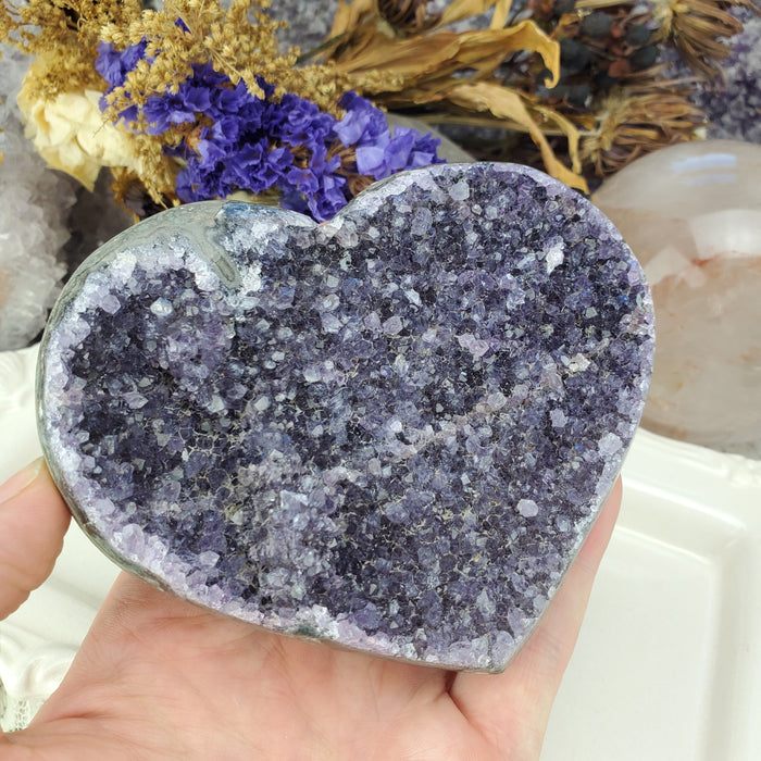 Uruguay Amethyst Heart