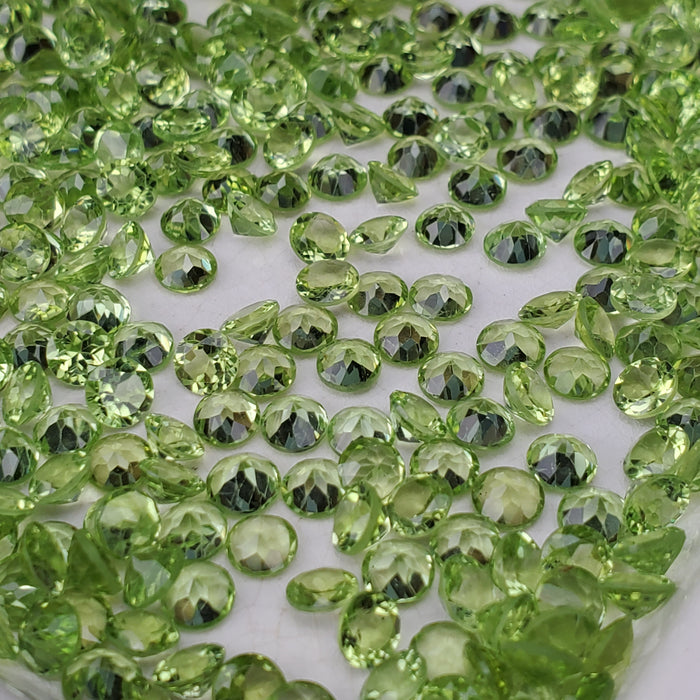 Peridot Facets, 5mm rounds