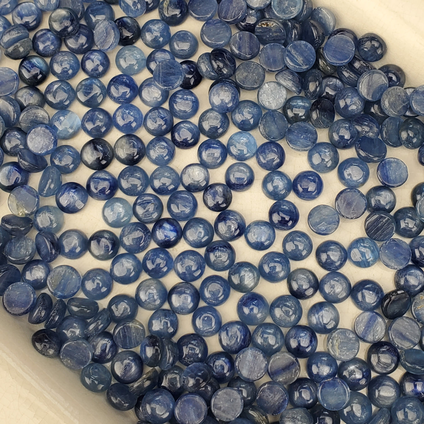 Shop Calibrated Cabochons and Facets