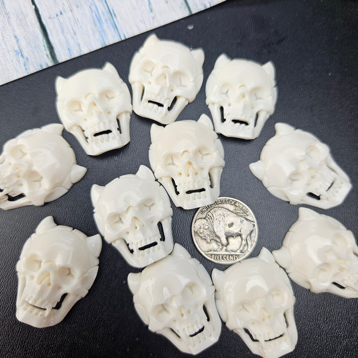 Skull Carving Cabochon, Horns