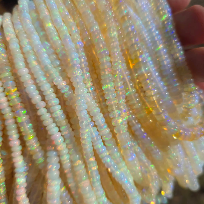 Welo Opal Strands, 18''