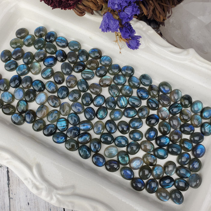 Labradorite Oval Cabochons, 9x11mm