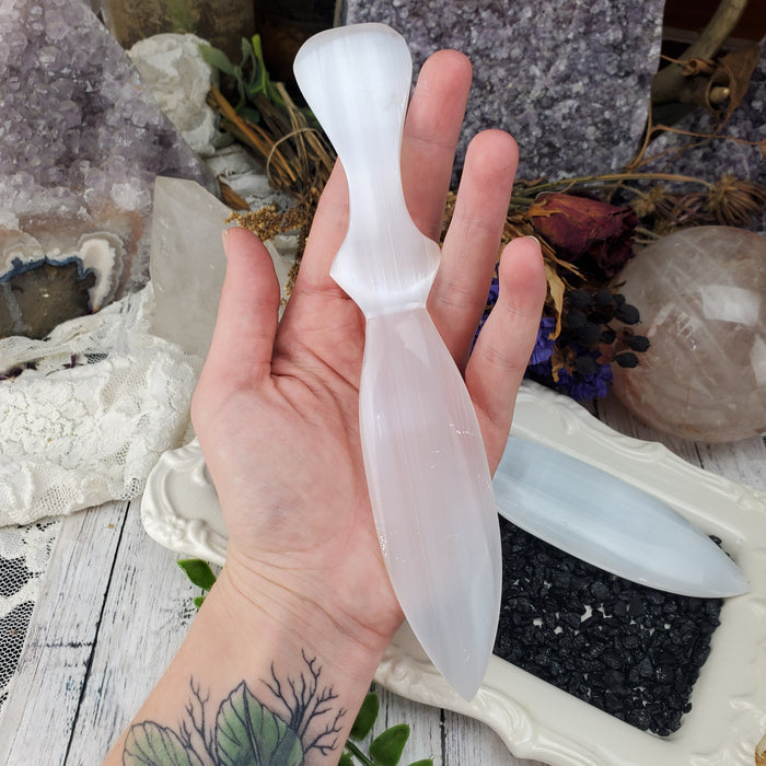 Selenite Daggers