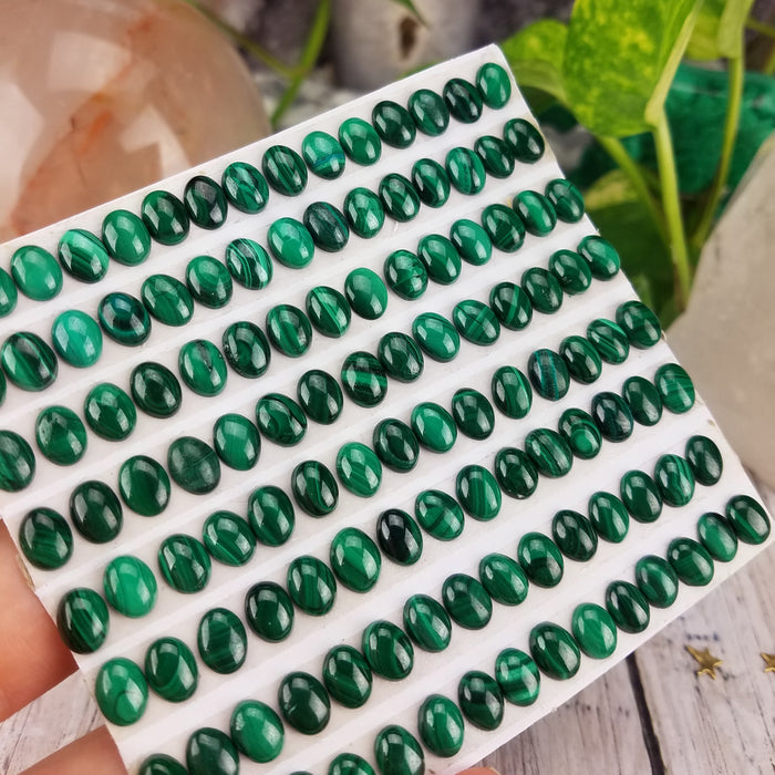 Malachite Oval Cabochons, 6x8mm