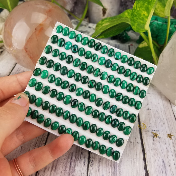 Malachite Oval Cabochons, 6x8mm