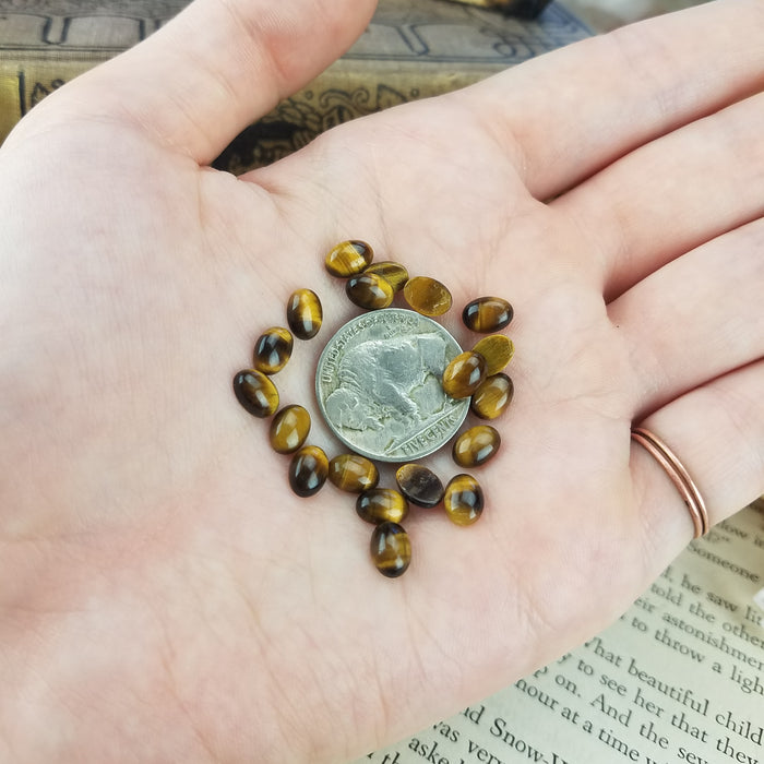 Tiger's Eye Cabochons, 5x7mm