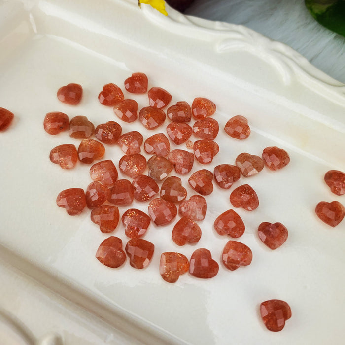 Sunstone Faceted Hearts, 10mm