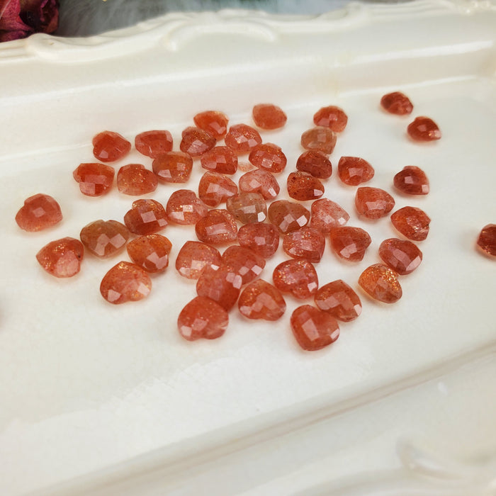 Sunstone Faceted Hearts, 10mm