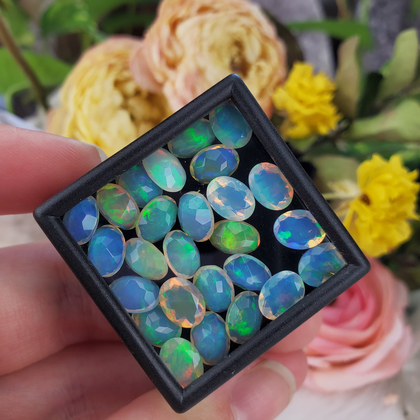 Shop Calibrated Cabochons and Facets
