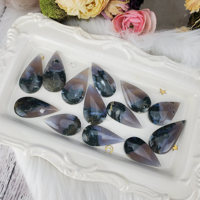 Moss Agate Teardrop Cabochons, Blue/Grey