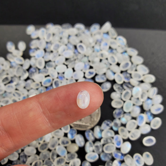 Moonstone Oval Cabochons, 5x7mm