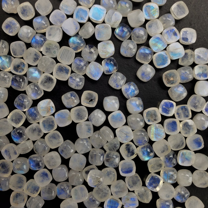 Moonstone Cushion Cabochons, 6mm