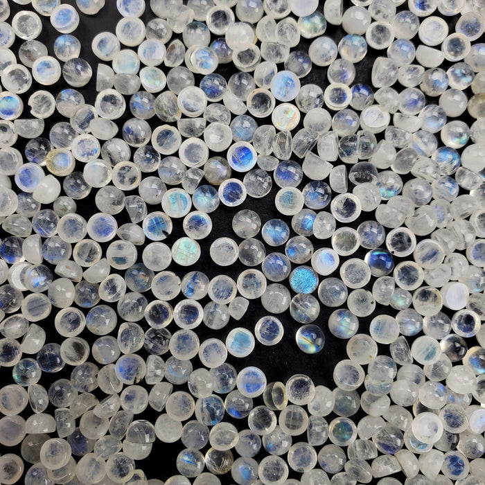 Moonstone Round Cabochons, 4mm