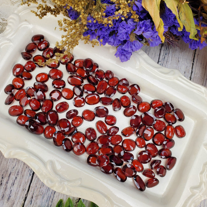 Red Hessonite Garnet Facets