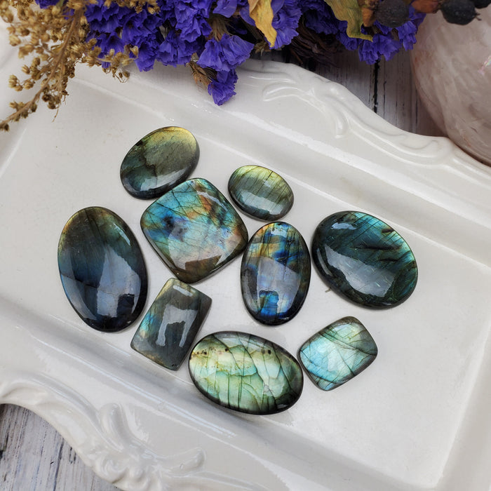 Labradorite Cabochons, 100g bags