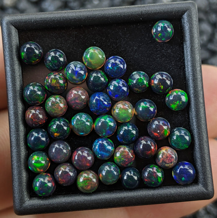 ~4mm Round Welo Smoked Black Opal Cabochons