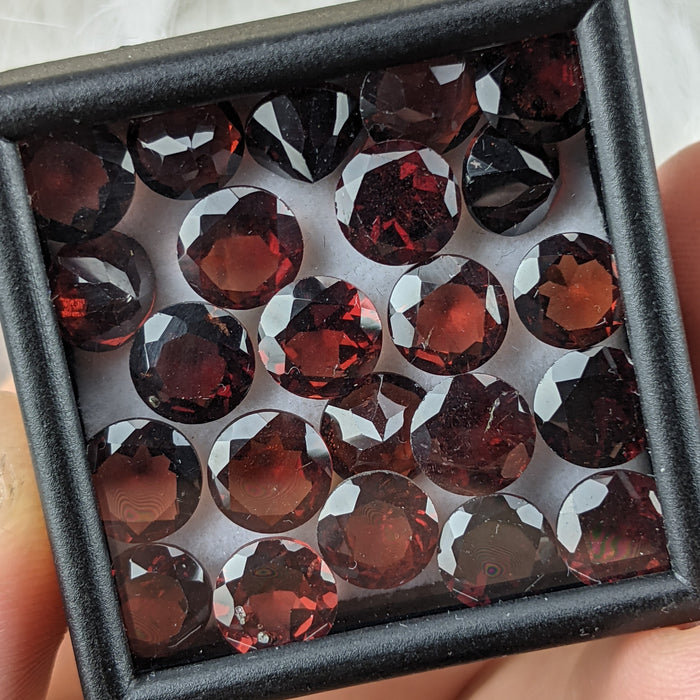 Garnet Facets, B Grade