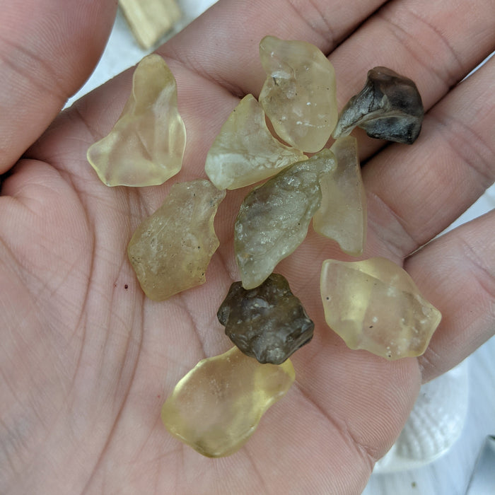 Libyan Desert Glass, choose your size